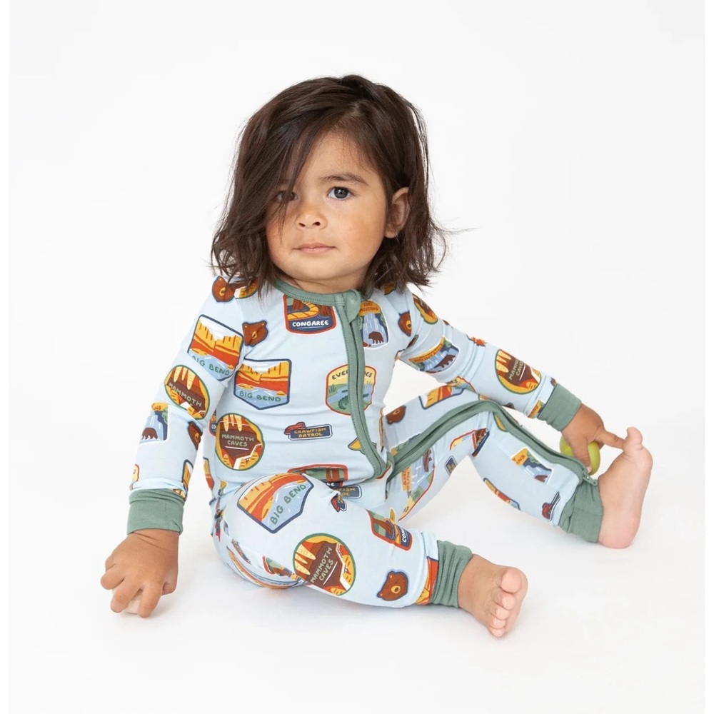 NWT Angel Dear 6-12M National Parks Zippy